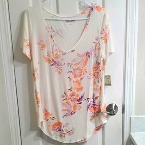 Floral blouse nwt